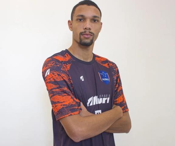 Audax anuncia mais um atacante