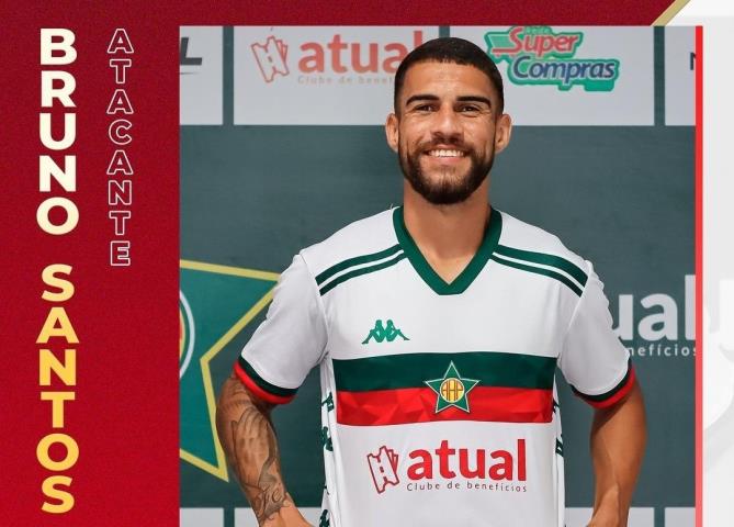 Portuguesa anuncia mais um atacante