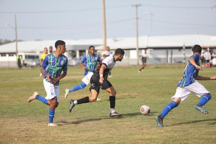 A2 Sub-20: Tudo igual no 1º jogo da decisão