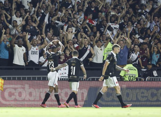 Show no reencontro com a torcida em São Januário