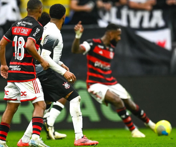 Fla segura o Corinthians e está novamente na final da Copa do Brasil