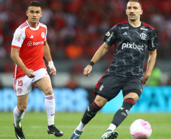 Fla fica igual com o Inter e segue no G4