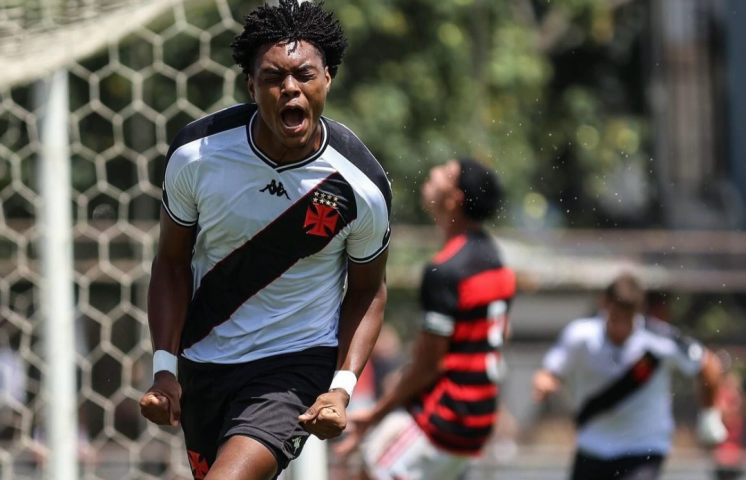Vasco sai na frente na decisão do Carioca Sub-20