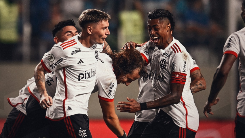 Fla vence em BH e volta ao G4 do Brasileiro