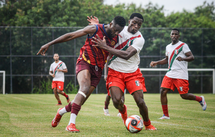 Madureira realiza amistoso contra o Porto Real