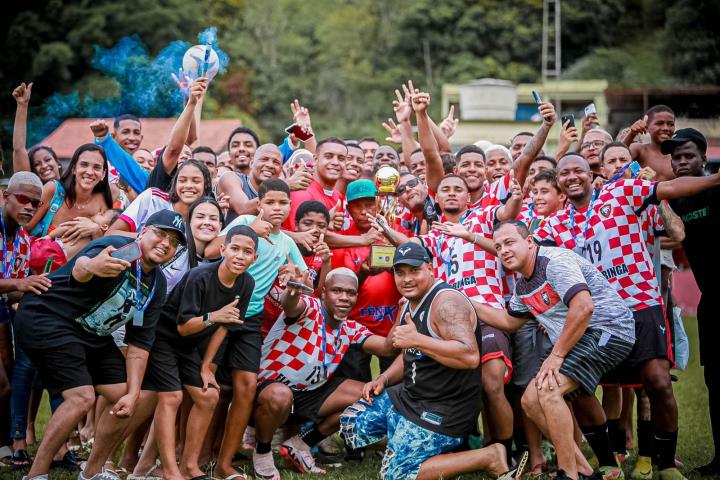Fla Coringa é o campeão da Copa Cidade de Barra Mansa
