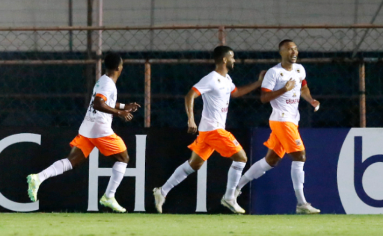 Nova Iguaçu vence e carimba o passaporte nas semifinais