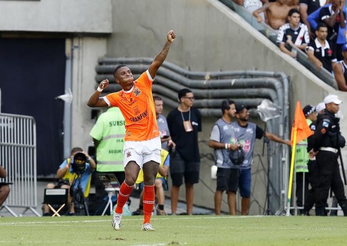 Nova Iguaçu elimina o Vasco e faz sua 1ª final do Carioca