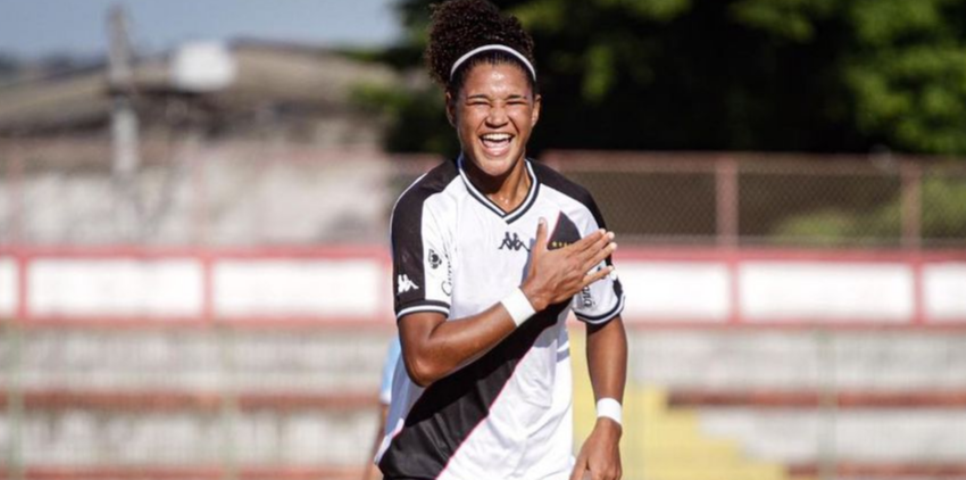 Vasco goleia e avança no Feminino A3