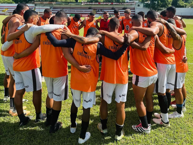 Americano empata em amistoso