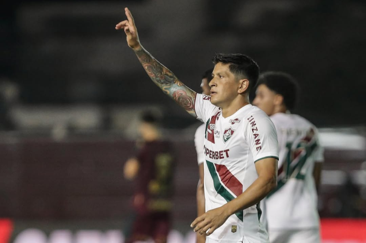 Cano brilha e Flu ganha a 1ª no Carioca Superbet