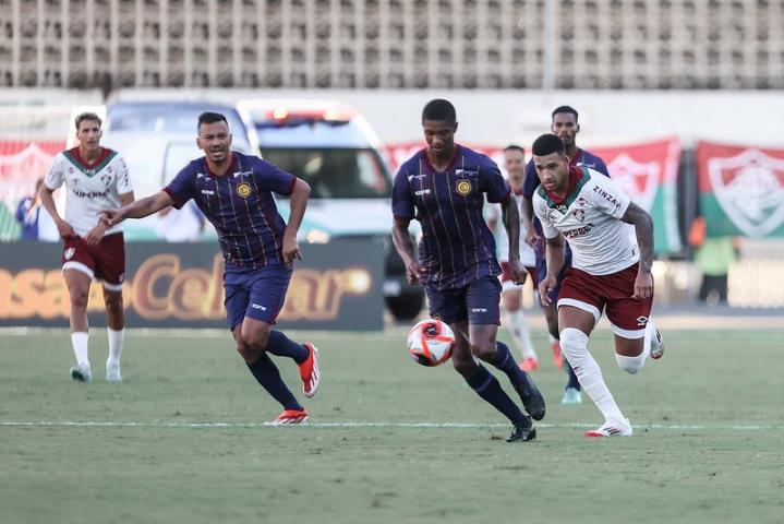 Tudo igual entre Tricolores em Cariacica-ES