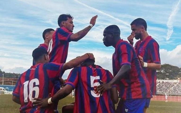 Série B1: Cesso mantém a ponta da Taça Corcovado