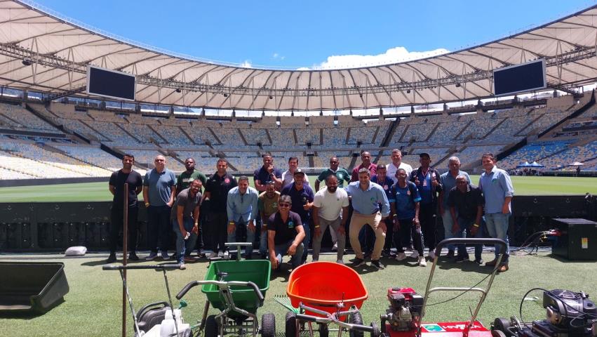 FERJ organiza treinamento para manutenção de gramados