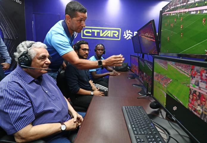 Gerente da CBF Academy conhece a estrutura da arbitragem carioca