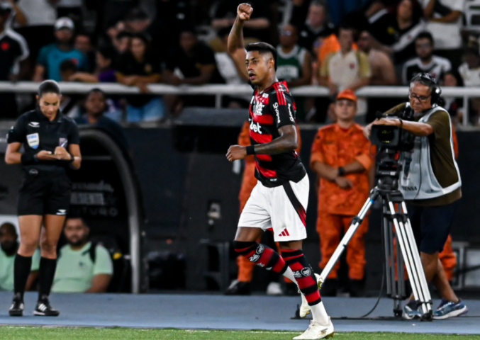 Bruno Henrique brilha e amplia vantagem do Fla na semifinal