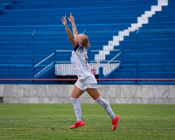 Pérolas se classifica para as quartas do Brasileiro Feminino A3
