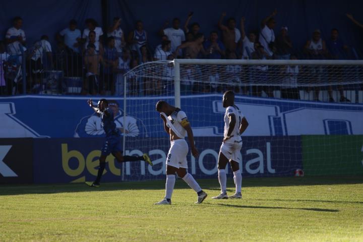 Olaria bate o São Gonçalo e assume a ponta da A2 Carioca Loterj