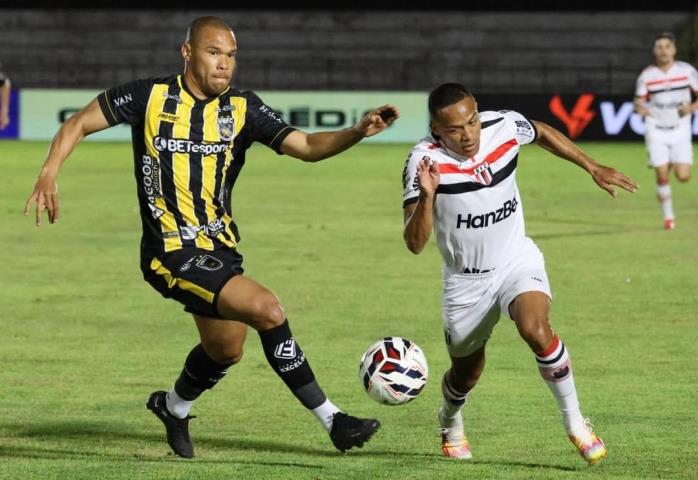 Voltaço segura empate fora de casa na Série B