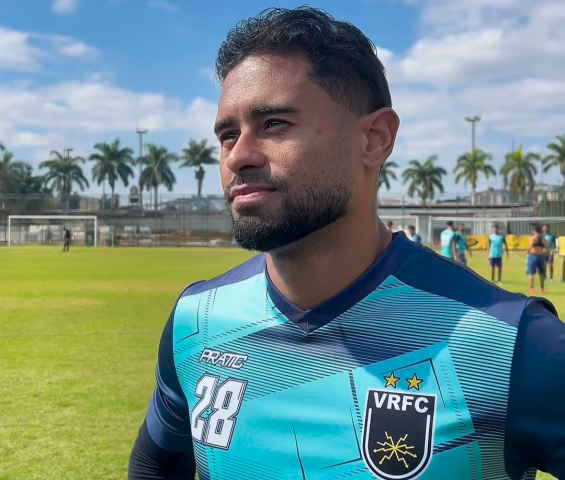 Voltaço anuncia Kayke para a sequência da Série B