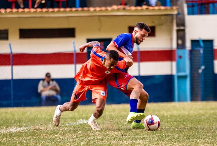Calcário define os finalistas neste domingo (27)