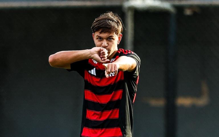 BR Sub-17: Flamengo goleia e Vasco empata fora de casa