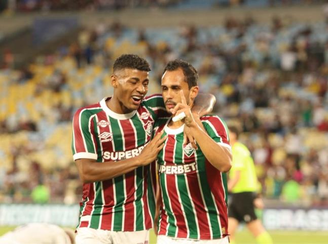 Na estreia de Zubeldia, Flu quebra tabu no Clássico Vovô