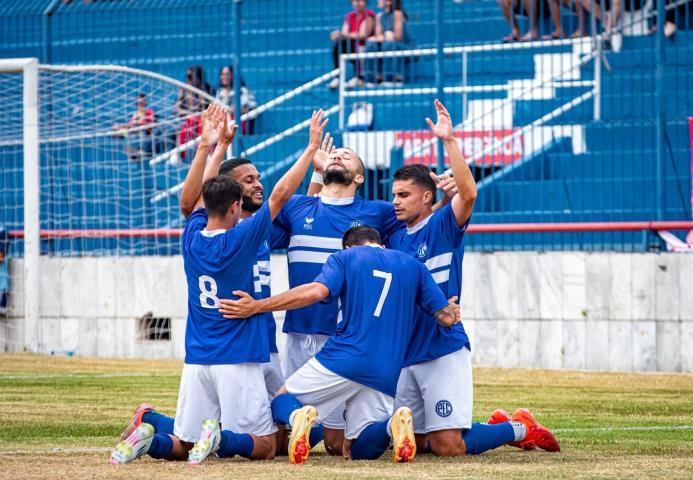Quatro equipes vencem na abertura da Série B1