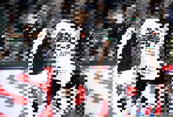 Gigante fica no empate com o Coritiba na capital paranaense