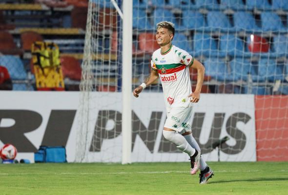 Portuguesa vence a primeira no Grupo X