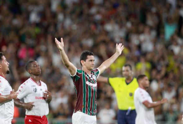 Fluminense derrota o Bangu e vai enfrentar o Vasco nas semifinais do Cariocão