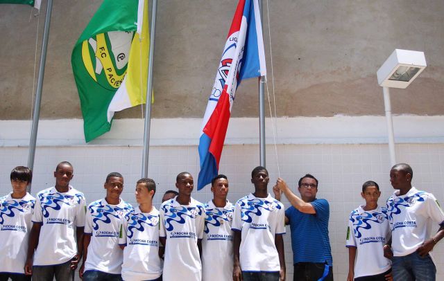 Ferj Realiza Hasteamento das Bandeiras de Liga e Amador da Capital