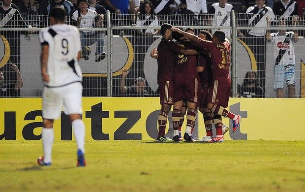 Brasileiro 2012 - Ponte Preta-sp 1 X 2 Fluminense - 11ª Rodada