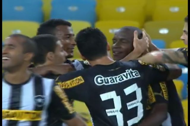 Brasileiro Série a - Botafogo 3 X 1 Coritiba-pr - 18ª Rodada