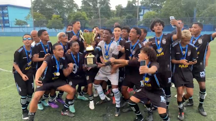 Greminho Fatura o Torneio Relâmpago Sub-16 do Amador da Capital